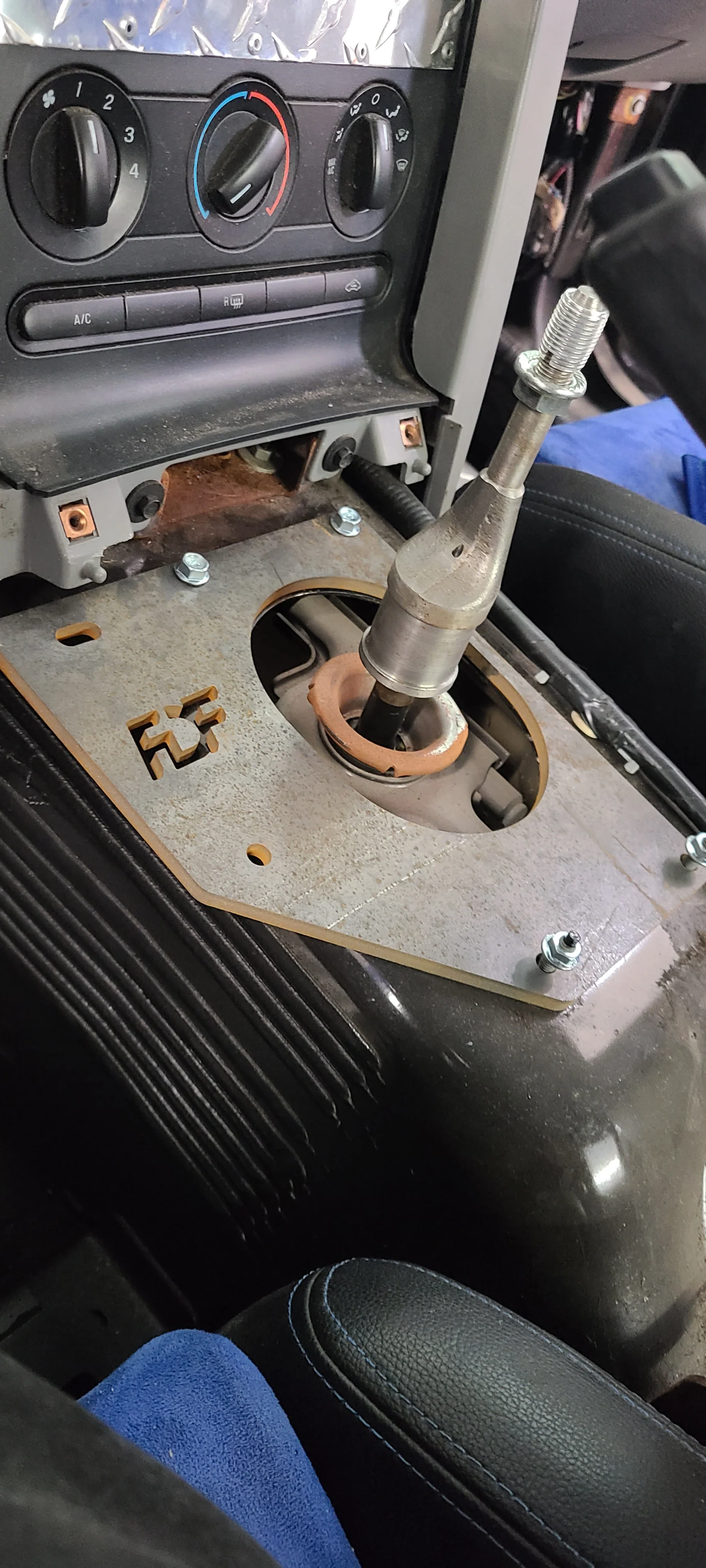 Ford Mustang S197 Hydro Mount Plate - Image 3