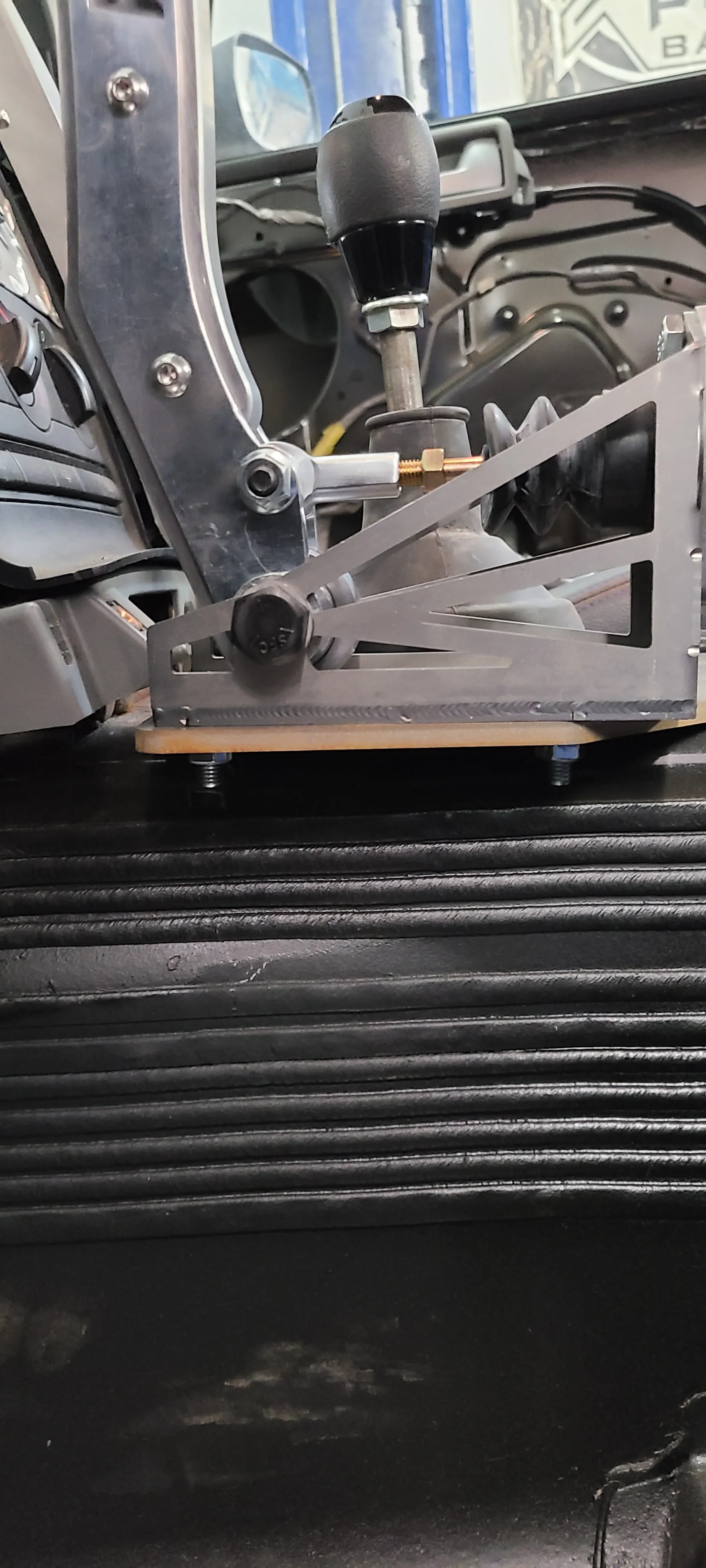 Ford Mustang S197 Hydro Mount Plate - Image 4