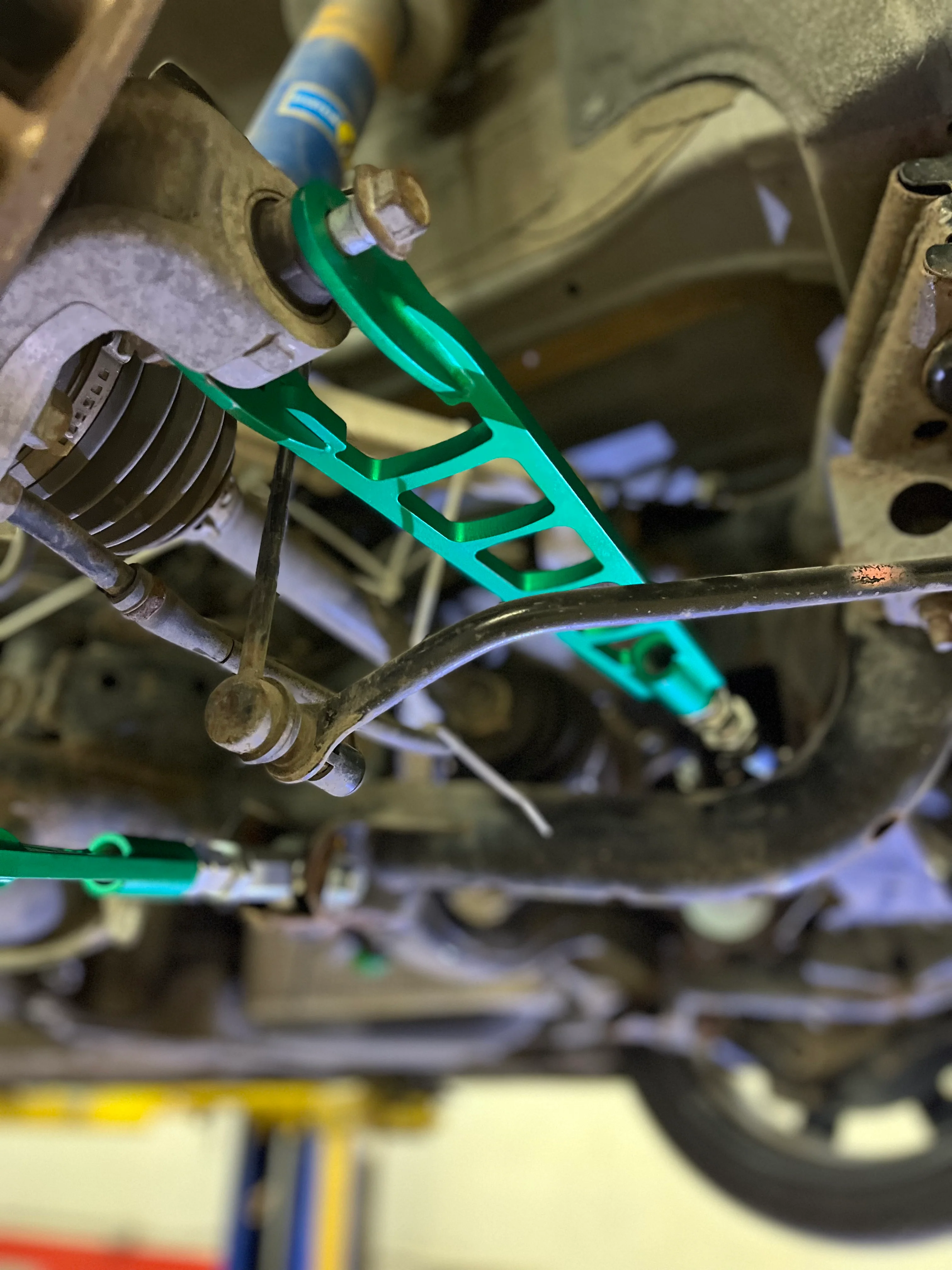 Nissan R35 GTR Rear Toe Arms - Image 4
