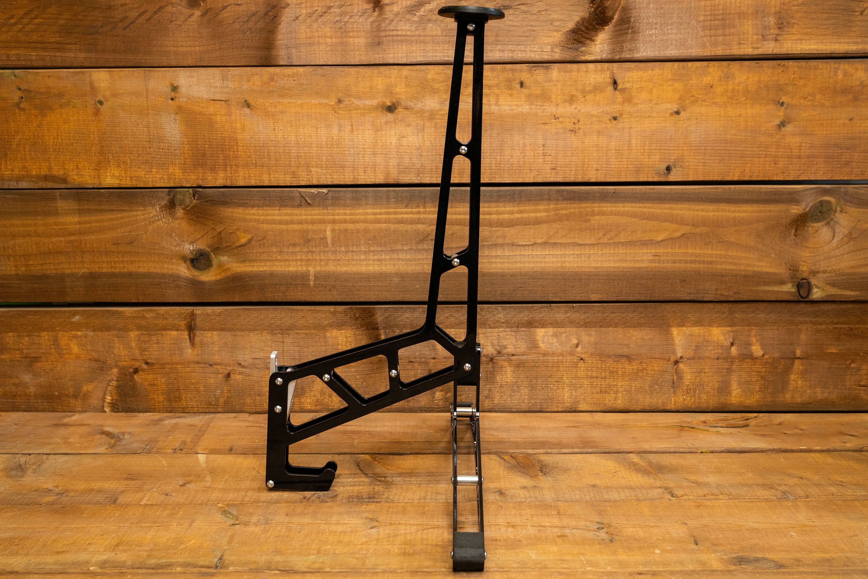 FDF Helmet+Suit Wall Mount - Image 6